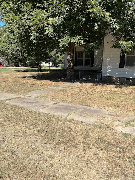 403 E Park Ave, Bald Knob, AR 72010