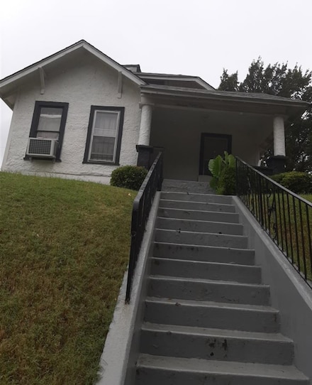 1381 James St, Memphis, TN 38106