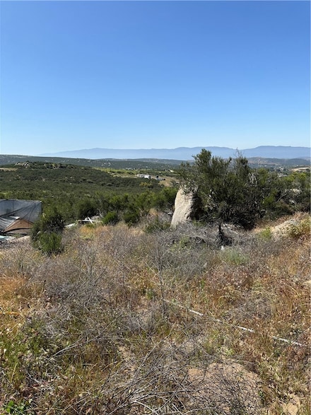 66 Rocky Knoll Rd, Hemet, CA 92544