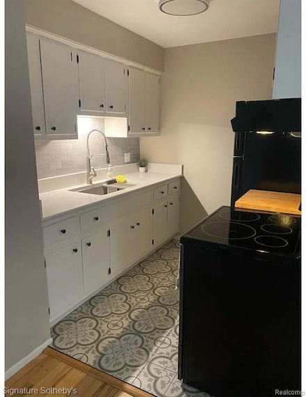 3433 Hillside Dr Unit 12, Royal Oak, MI 48073