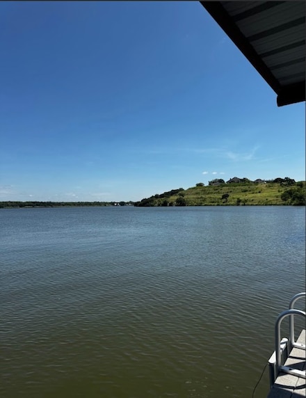 3245 Lakeside Dr, Granbury, TX 76048