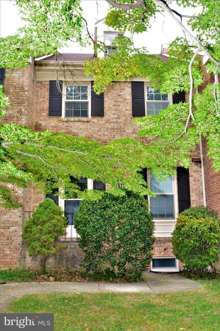 1133 N Broom St, Wilmington, DE 19806