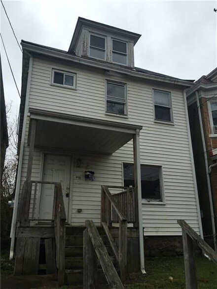 3015 Zephyr Ave, Pittsburgh, PA 15204