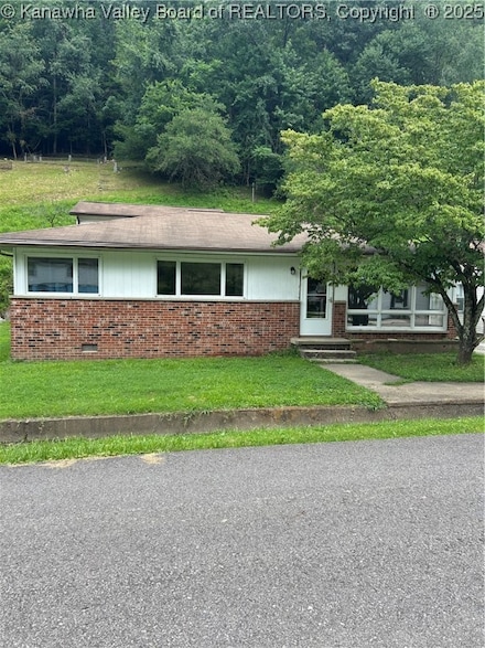 3564 Spring Fork Dr, Charleston, WV 25306