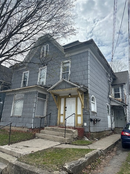 129 Oak St, Binghamton, NY 13905