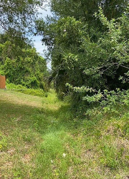 7715 102nd Ave, Vero Beach, FL 32967