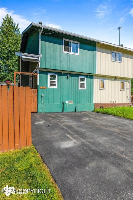 10201 Thimble Berry Dr, Anchorage, AK 99515