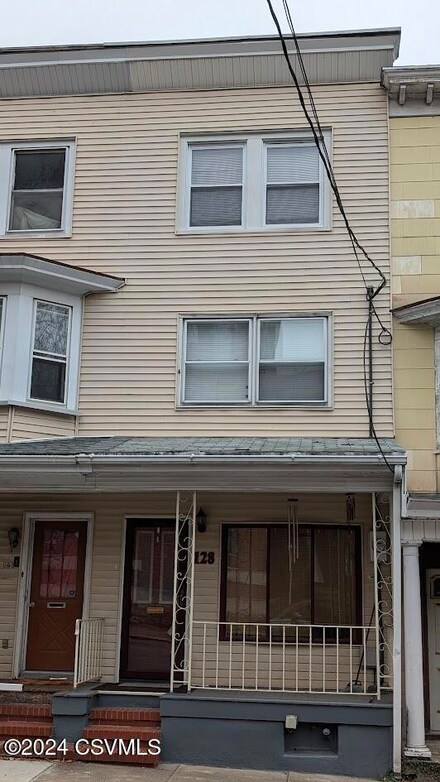 128 N 8th St, Shamokin, PA 17872