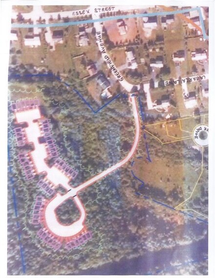 950 Essex St, Bangor, ME 04401