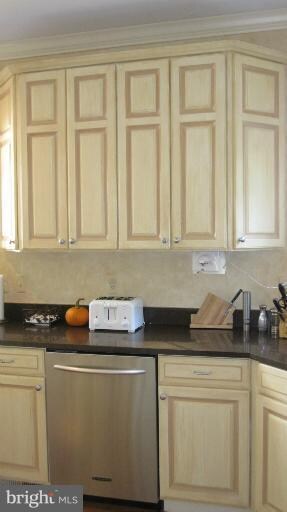 10951 Ward Rd, Dunkirk, MD 20754