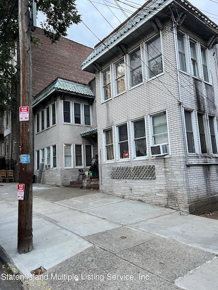 163 Daniel Low Terrace Unit 165, Staten Island, NY 10301