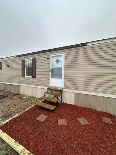2208 Kirby Rd Trlr 161, Milton, WV 25541