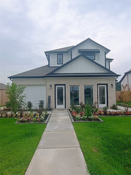 12375 Enclave Ridge Rd, Willis, TX 77318