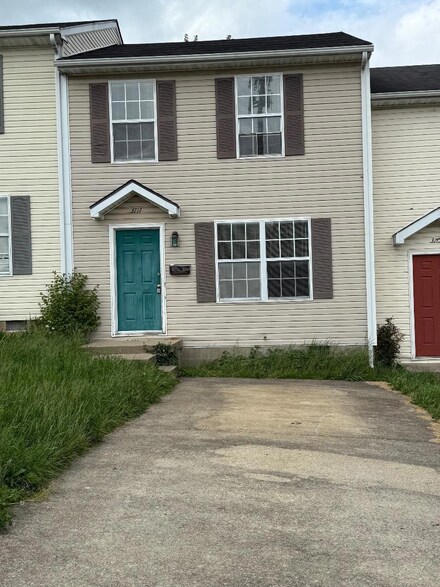 3717 Trent Cir, Lexington, KY 40517