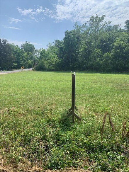 0 Old Sugar Creek Lot #1 Rd, Fenton, MO 63026