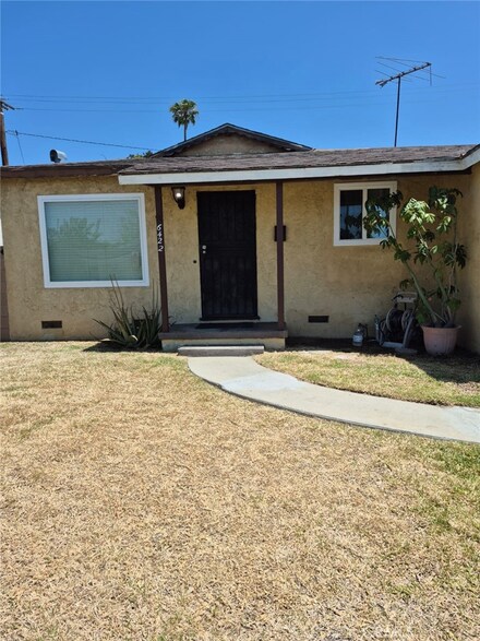 6422 Pioneer Blvd, Whittier, CA 90606