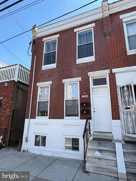 1006 Mckean St, Philadelphia, PA 19148