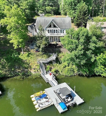 126 Strand Dr, New London, NC 28127