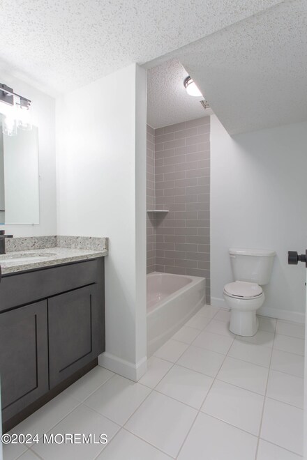 85 Diane Dr, Tinton Falls, NJ 07753