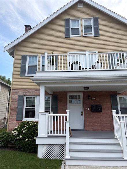 336 Lagrange St Unit 1, West Roxbury, MA 02132