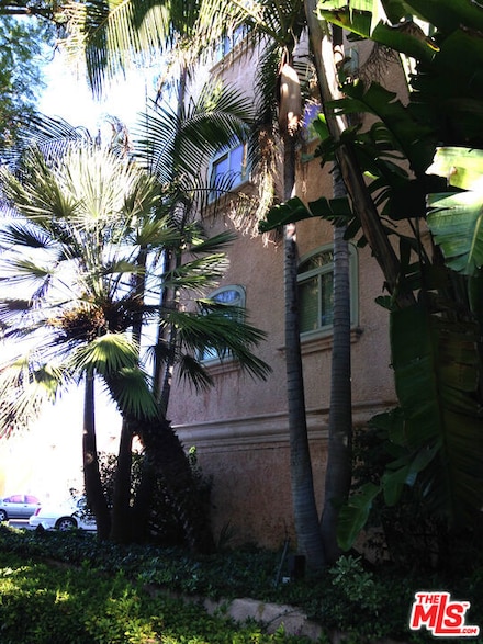 1818 Greenfield Ave Unit 302, Los Angeles, CA 90025