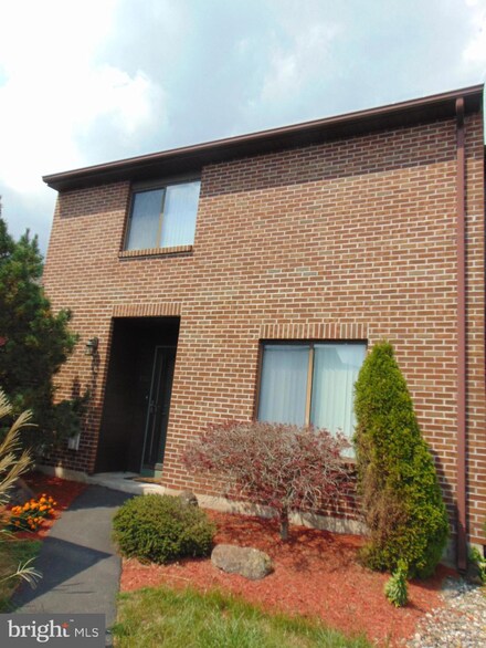 1903 Village Rd, Orwigsburg, PA 17961