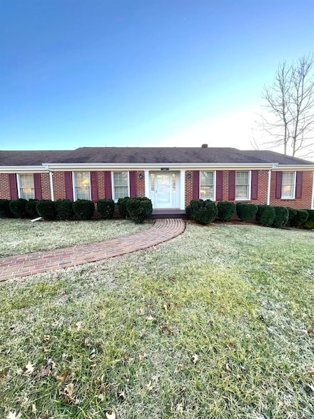 1102 Smith St, Bedford, VA 24523