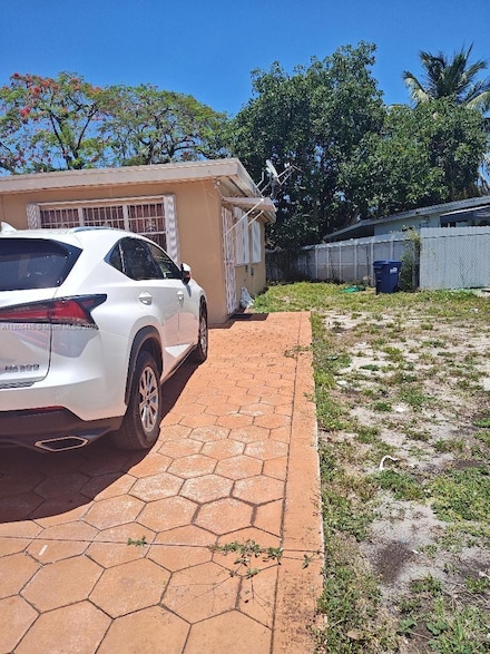 12325 NW 19th Ave, Miami, FL 33167