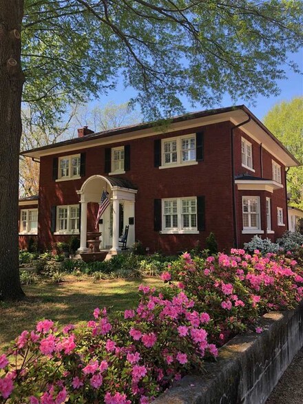 429 S Main St, Covington, TN 38019
