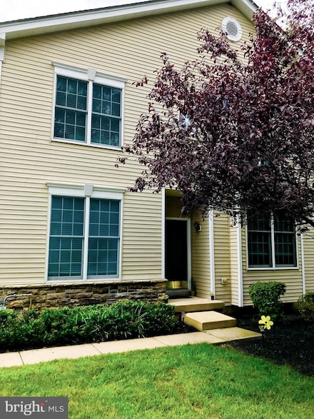 22 Nestlewood Way, Princeton, NJ 08540