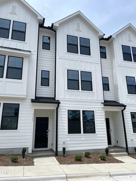 3103 White Blossom Ct, Raleigh, NC 27610