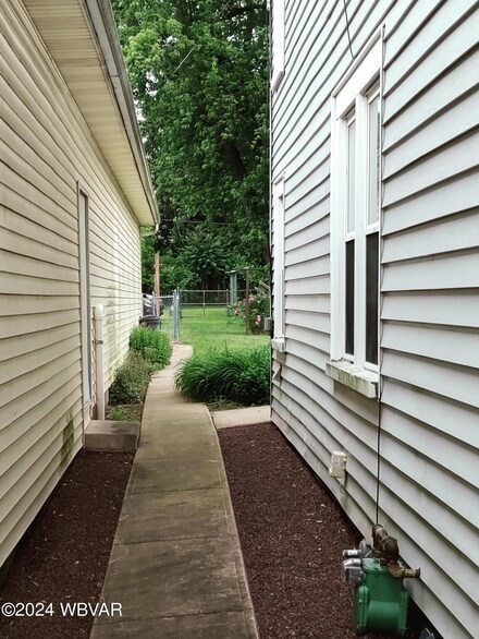 1019 Washington Blvd, Williamsport, PA 17701