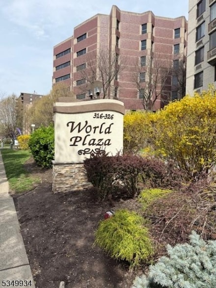 316 Prospect Ave Unit S8F, Hackensack, NJ 07601