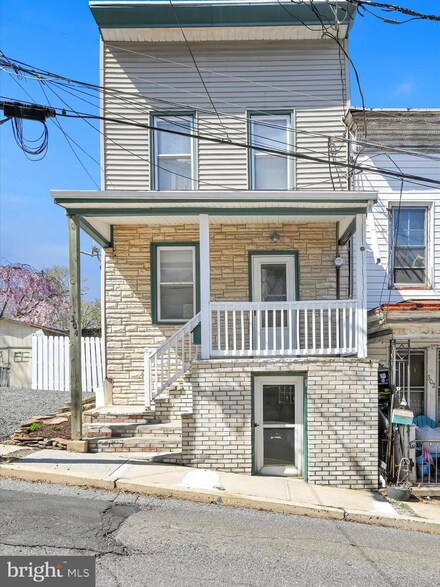 304 Schuylkill Ave, Pottsville, PA 17901
