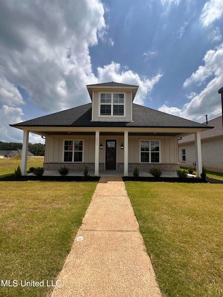 3453 Kreunen St, Nesbit, MS 38651