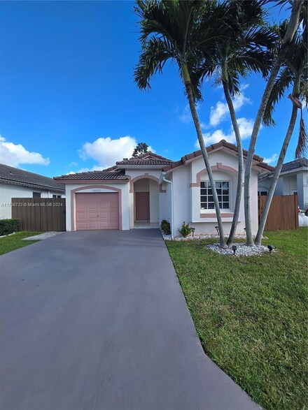 14331 SW 151st Ct, Miami, FL 33196