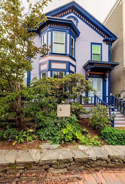 20 Flagg St, Cambridge, MA 02138