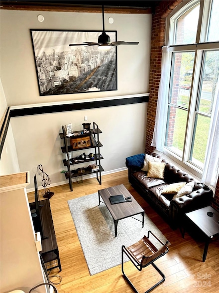 201 S Hoskins Rd Unit 210, Charlotte, NC 28208