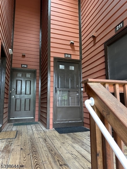 212 Village Commons, Flemington, NJ 08822