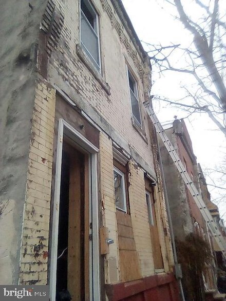 2341 N Carlisle St, Philadelphia, PA 19132