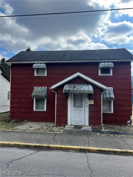 152 Liberty St, Dillonvale, OH 43917