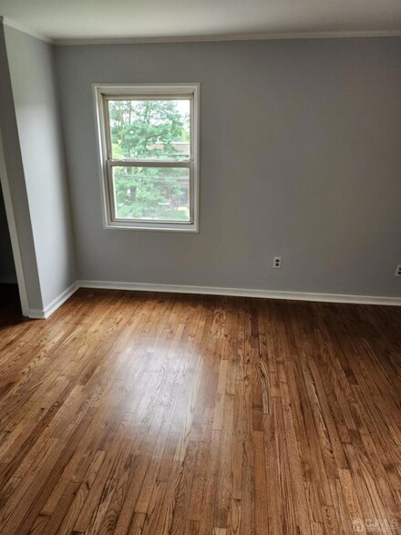 36 Garfield Park Unit B, Edison, NJ 08837