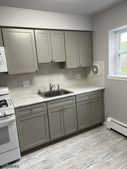 240 Pompton Ave Unit 240A, Cedar Grove, NJ 07009