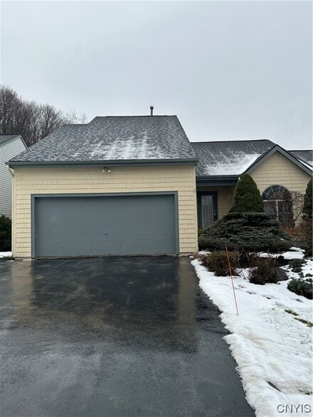 4626 Slippery Rock, Manlius, NY 13104