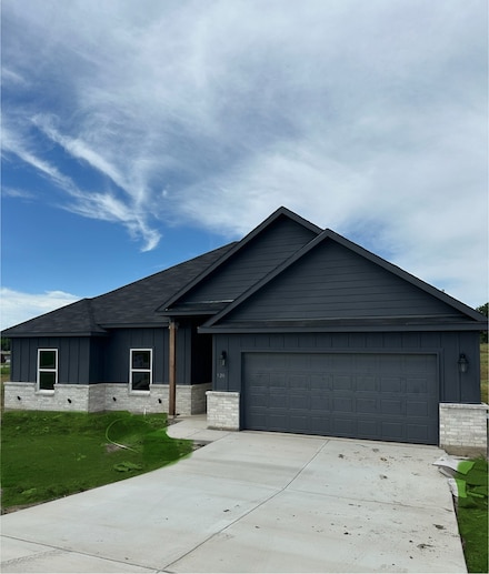 520 E Lamar, Palmer, TX 75152