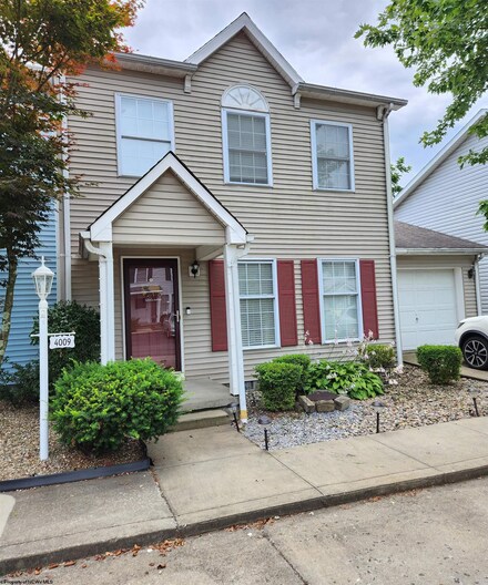 4009 Pinehurst Dr, Morgantown, WV 26505