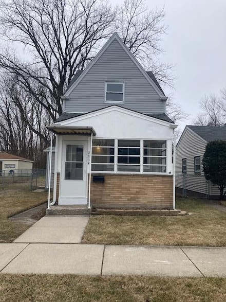 2834 New York Ave, Whiting, IN 46394