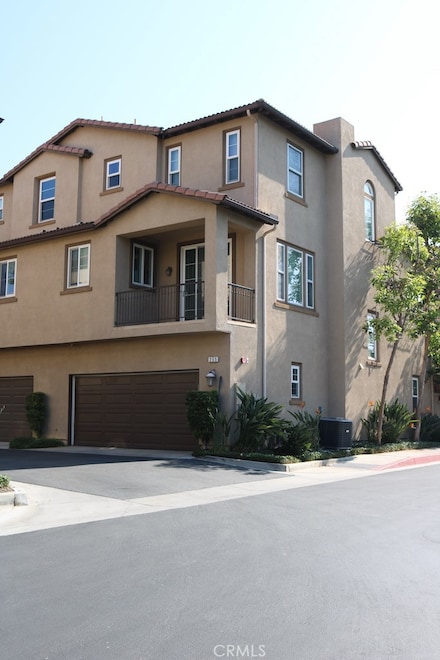 255 E Santa fe Ct, Placentia, CA 92870