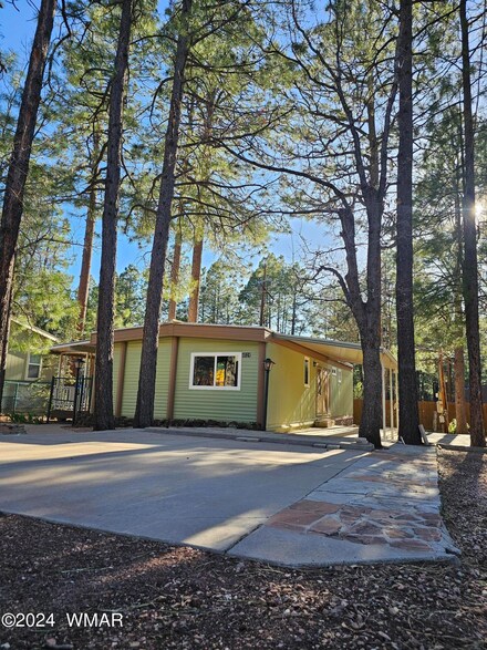 4524 Mark Twain Dr, Pinetop, AZ 85935