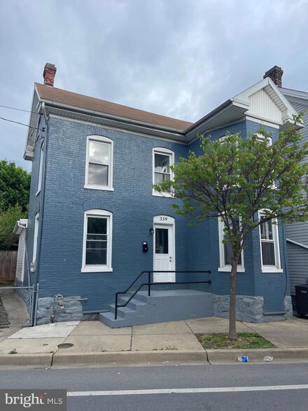 339 N Locust St, Hagerstown, MD 21740